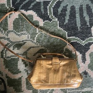 Purse made with eel skin
